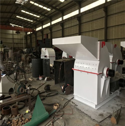 河南小型木粉機廠家凱興機械設(shè)備廠 專業(yè)制造，服務(wù)至上