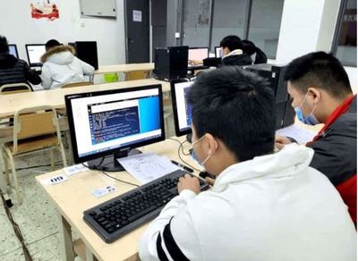 工學類專業就業“錢景”排行，計算機收入可觀，榜首卻是新興行業——網絡與信息安全軟件開發